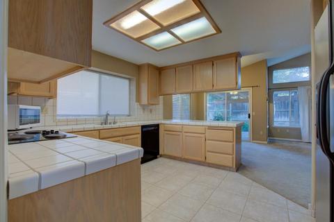 220 Meyenberg Ave, Ripon, CA 95366 photo 11