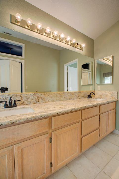 220 Meyenberg Ave, Ripon, CA 95366 photo 39
