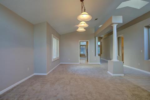 220 Meyenberg Ave, Ripon, CA 95366 photo 5