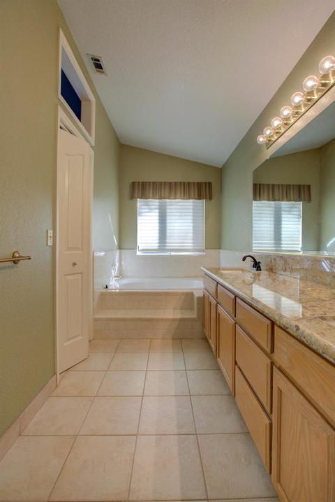 220 Meyenberg Ave, Ripon, CA 95366 photo 37