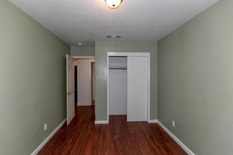 1584 La Mirada, Merced, CA 95348 photo 13