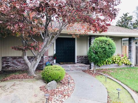 851 Kramer Dr, Lodi, CA 95242 photo 2