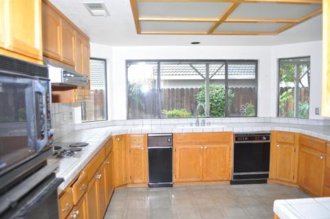 2400 Van Valin Pl, Modesto, CA 95356 photo 17