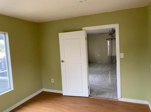 310 Barozzi Ave, Modesto, CA 95351 photo 8
