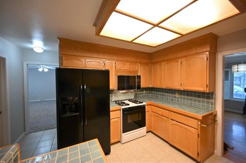 1891 Smith Dr, Turlock, CA 95382 photo 14