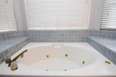 1891 Smith Dr, Turlock, CA 95382 photo 27