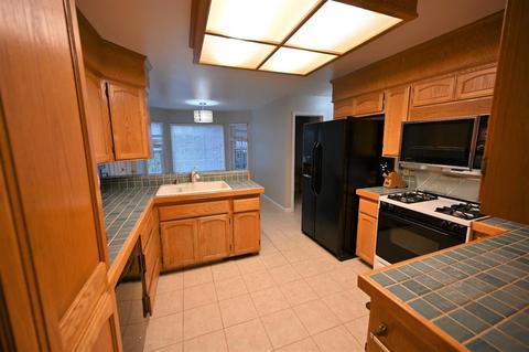 1891 Smith Dr, Turlock, CA 95382 photo 13