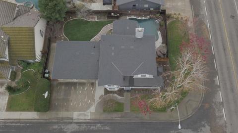 1891 Smith Dr, Turlock, CA 95382 photo 2