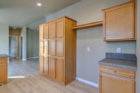 142 Inner Cir, Davis, CA 95618 photo 9