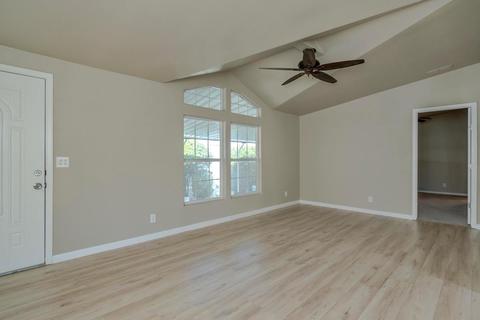 142 Inner Cir, Davis, CA 95618 photo 4