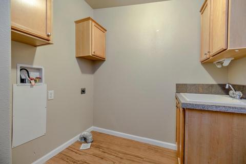 142 Inner Cir, Davis, CA 95618 photo 8