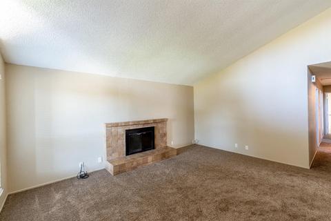 596 W Alpine Ave, Manteca, CA 95336 photo 7
