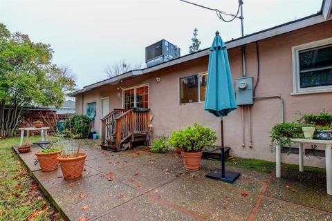 2620 Foothill Dr, Carmichael, CA 95608 photo 17