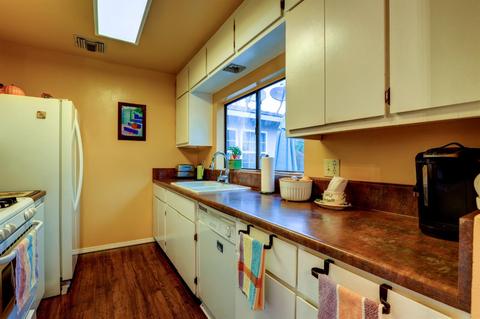 2620 Foothill Dr, Carmichael, CA 95608 photo 9