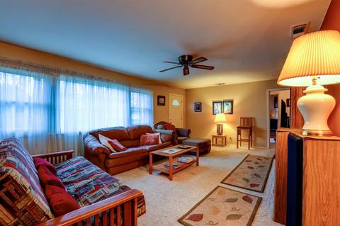 2620 Foothill Dr, Carmichael, CA 95608 photo 6