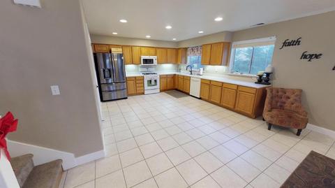 1744 Frances Ct, Ripon, CA 95366 photo 10