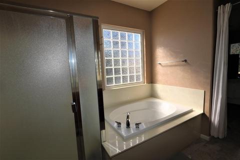 604 Anna Dr, Ripon, CA 95366 photo 10