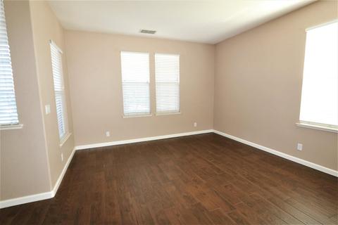 604 Anna Dr, Ripon, CA 95366 photo 3