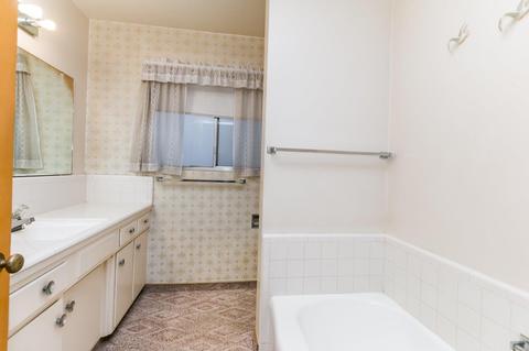 1614 Augusta Ct, Modesto, CA 95350 photo 13