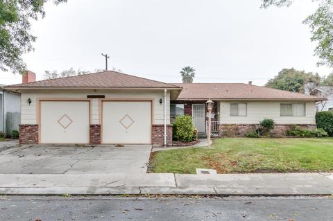 1614 Augusta Ct, Modesto, CA 95350 photo 2