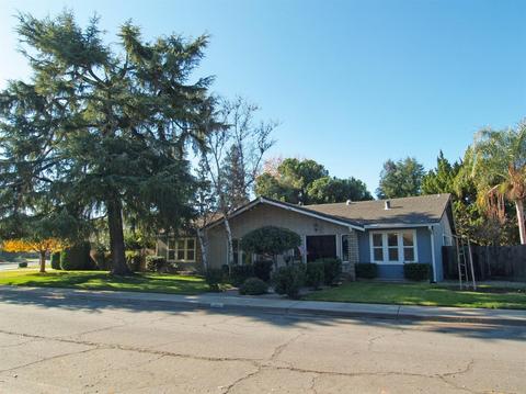 1701 Smith Dr, Turlock, CA 95382 photo 4