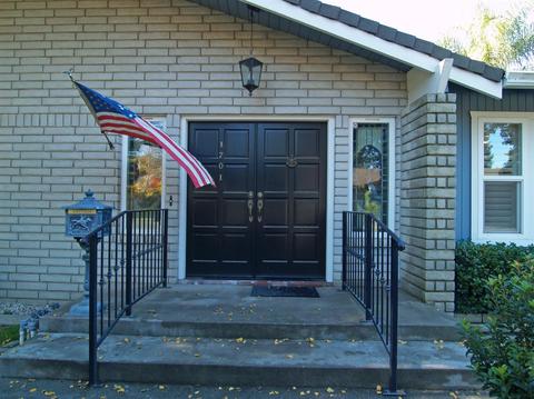 1701 Smith Dr, Turlock, CA 95382 photo 6