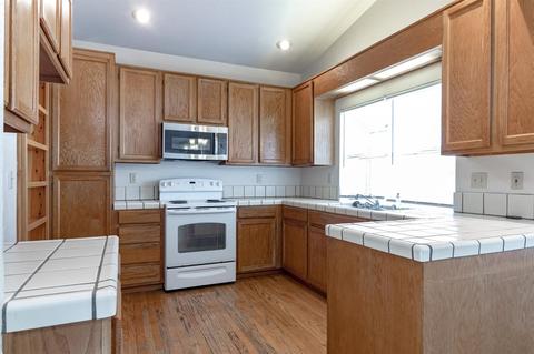 165 W Ferdinand St, Tracy, CA 95376 photo 7