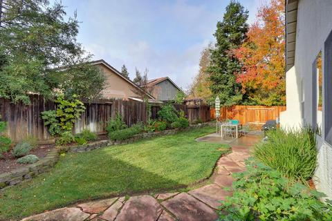1215 Caricia Dr, Davis, CA 95618 photo 27