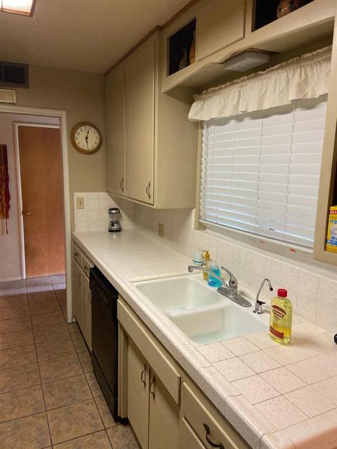 24320 S Frederick Rd, Ripon, CA 95366 photo 5