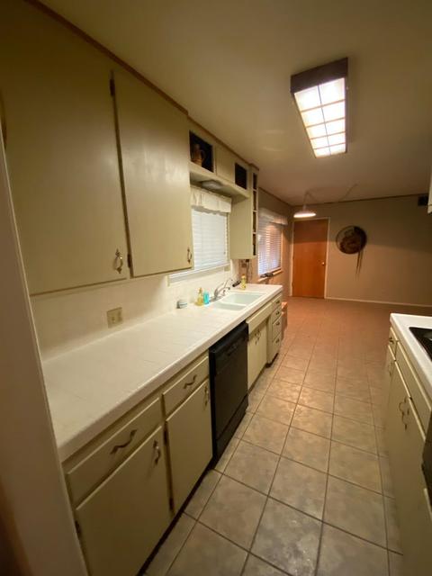 24320 S Frederick Rd, Ripon, CA 95366 photo 3