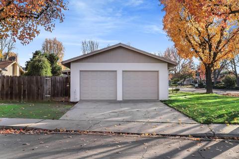 924 Mcguire Dr, Modesto, CA 95355 photo 4