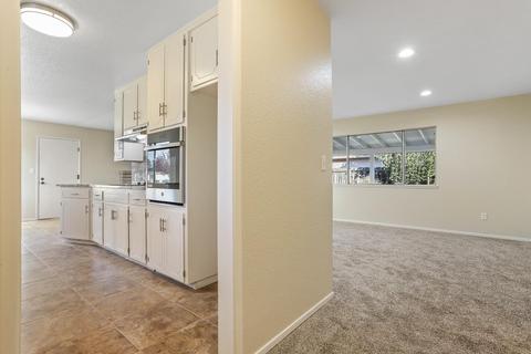 924 Mcguire Dr, Modesto, CA 95355 photo 7