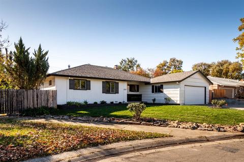 3057 Stanton Cir, Carmichael, CA 95608 photo 2