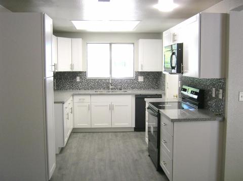 3125 Pembroke Dr, Modesto, CA 95350 photo 4