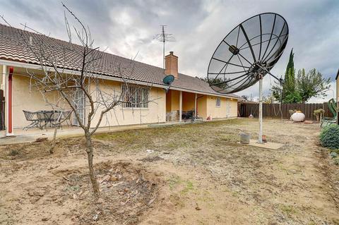 1301 Loquat, Patterson, CA 95363 photo 29