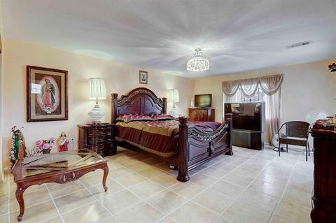 1301 Loquat, Patterson, CA 95363 photo 23