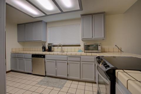 3412 Rhone Dr, Ceres, CA 95307 photo 7