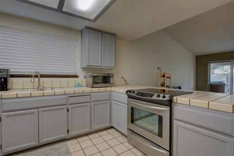 3412 Rhone Dr, Ceres, CA 95307 photo 3