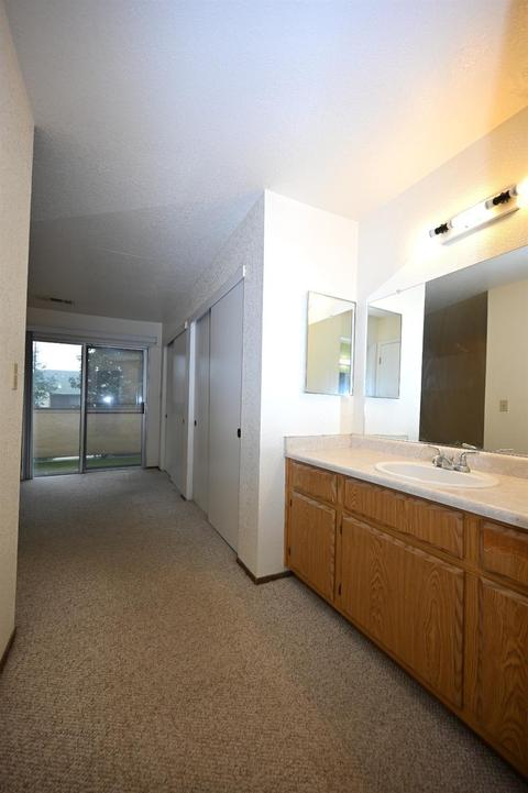 3026 Andre Ln, Turlock, CA 95382 photo 21
