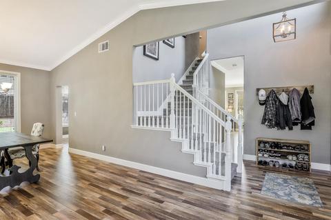 1071 Meadowbrook Dr, Manteca, CA 95336 photo 7