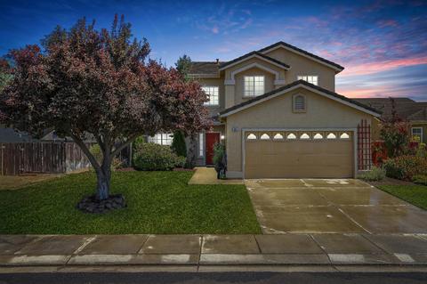 1071 Meadowbrook Dr, Manteca, CA 95336 photo 2