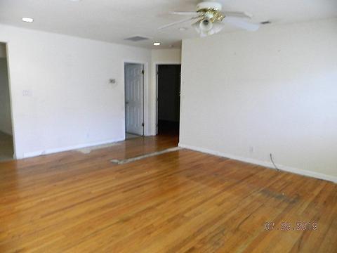 2119 E Myrtle St, Stockton, CA 95205 photo 8