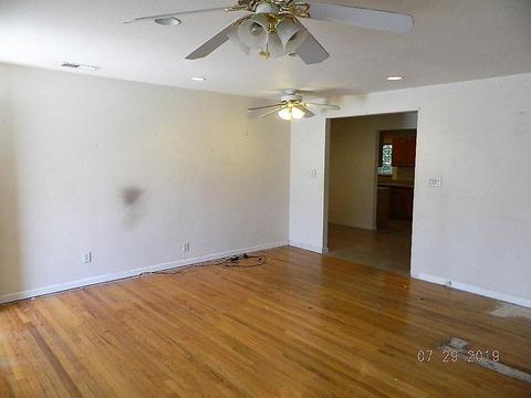 2119 E Myrtle St, Stockton, CA 95205 photo 6