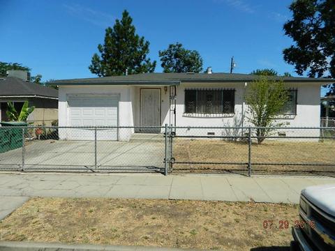 2119 E Myrtle St, Stockton, CA 95205 photo 1