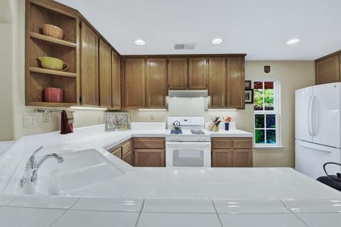 3200 Via Verde Ter, Davis, CA 95618 photo 7