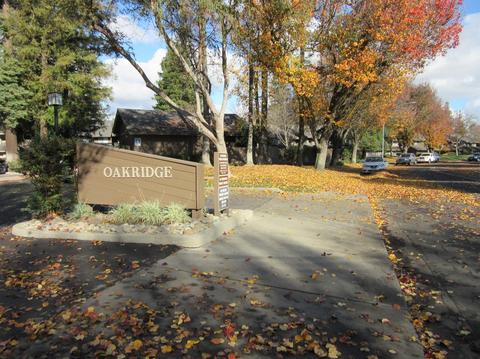 1833 Edgebrook Dr #B, Modesto, CA 95354 photo 2