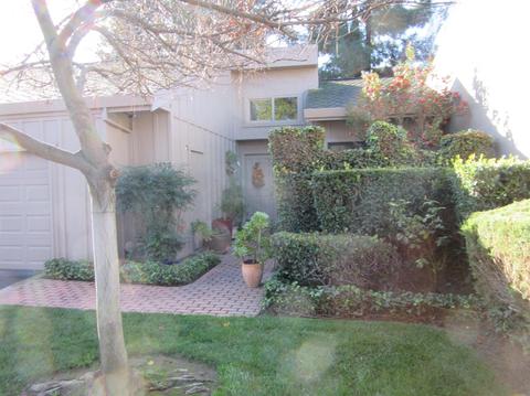 1833 Edgebrook Dr #B, Modesto, CA 95354 photo 3