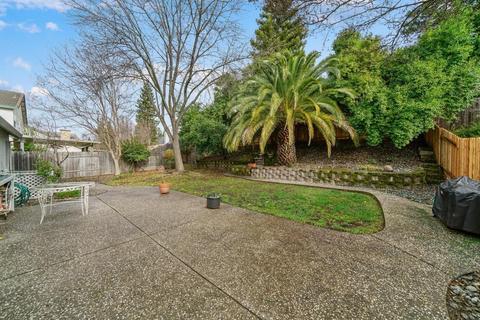 110 Cassin Ct, Folsom, CA 95630 photo 4
