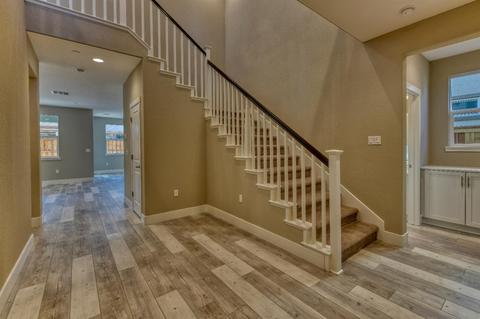 18125 Broadwell Ct, Lathrop, CA 95330 photo 4