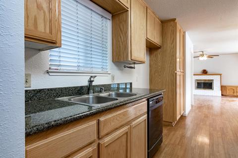 2008 Kruger Dr, Modesto, CA 95355 photo 8
